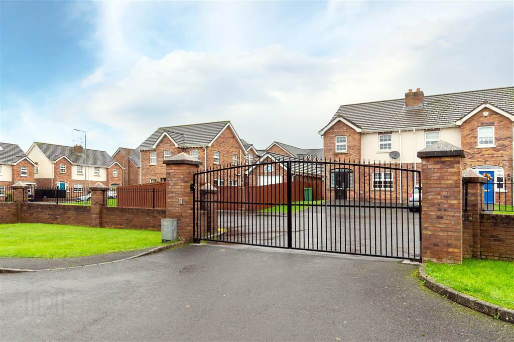 56 Mount Eagles Way 31 of 32