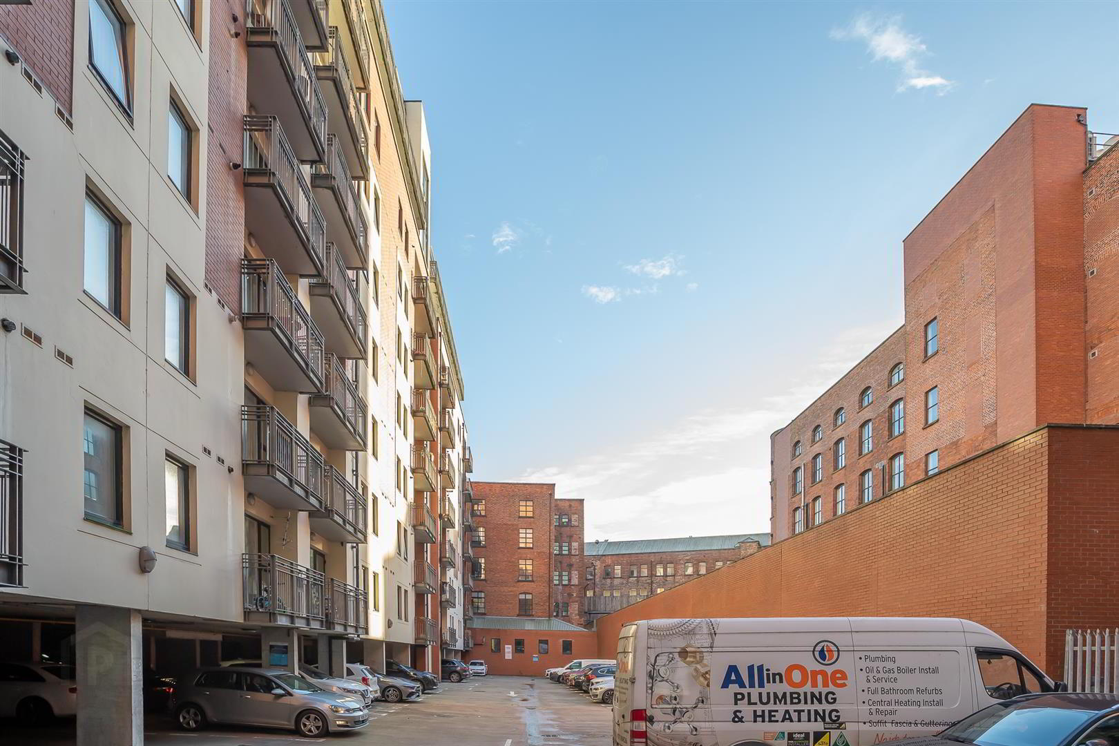 204 Margarita Plaza, 81 Adelaide Street 28 of 28