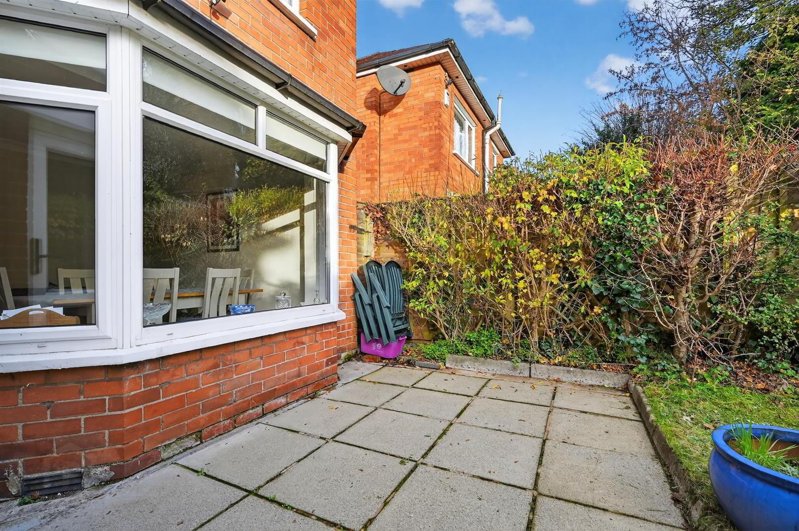 20 Marlborough Park Cross Avenue 27 of 28