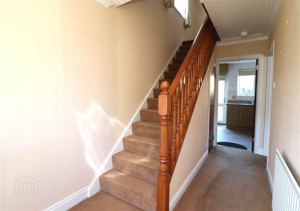17 Pond Park Crescent 2 of 15