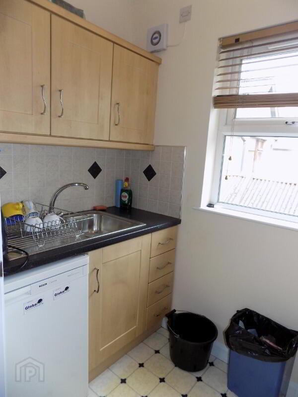 Hillview House 8 of 8