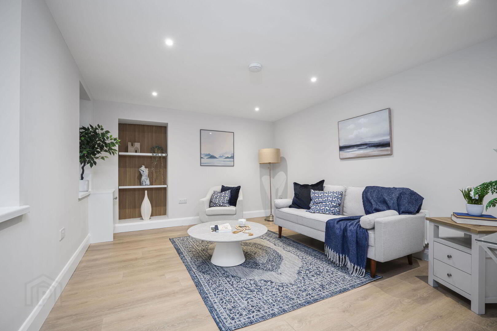 16 Upper Heathmount 3 of 35