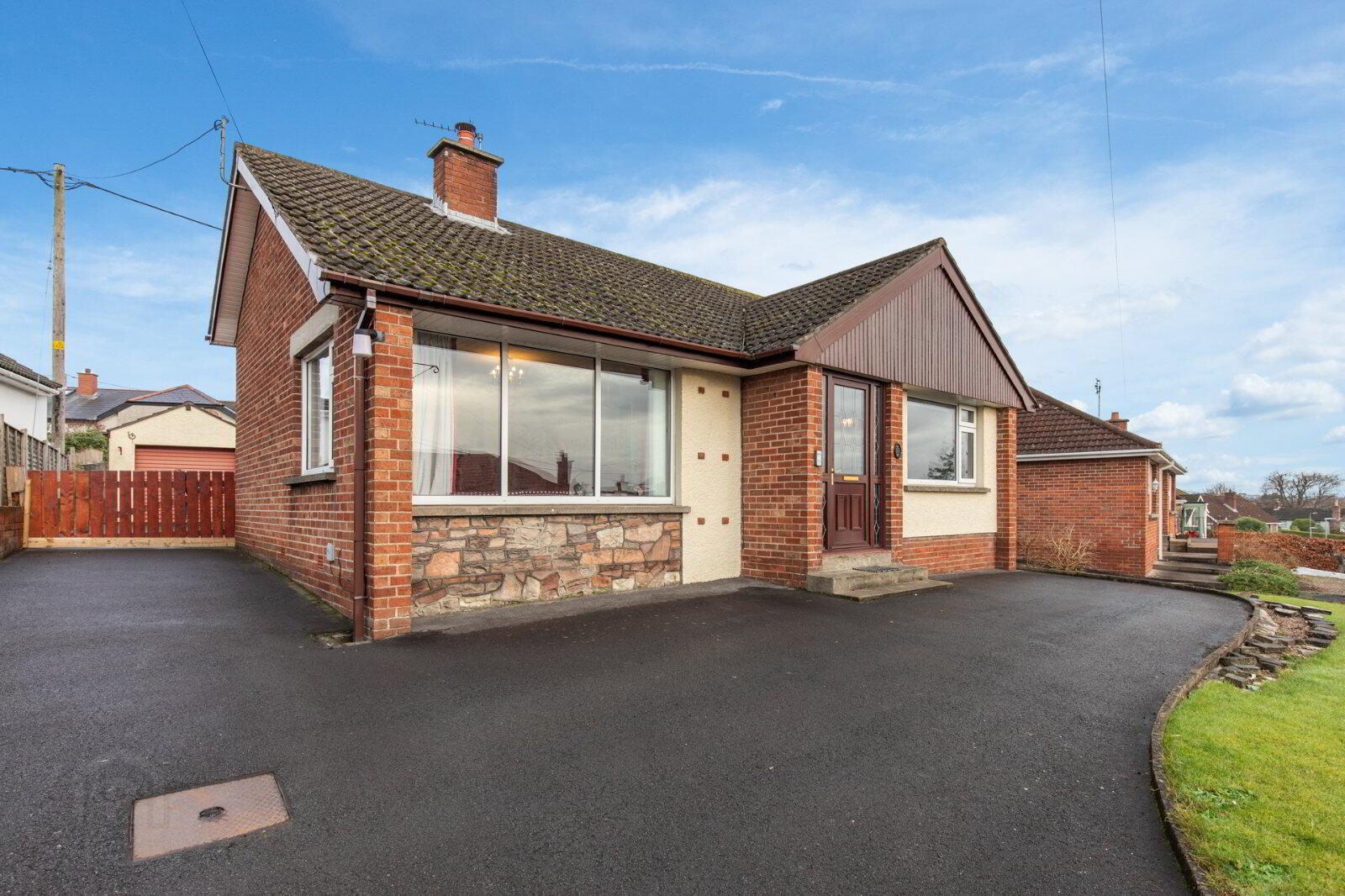 13 Londonderry Road 3 of 27