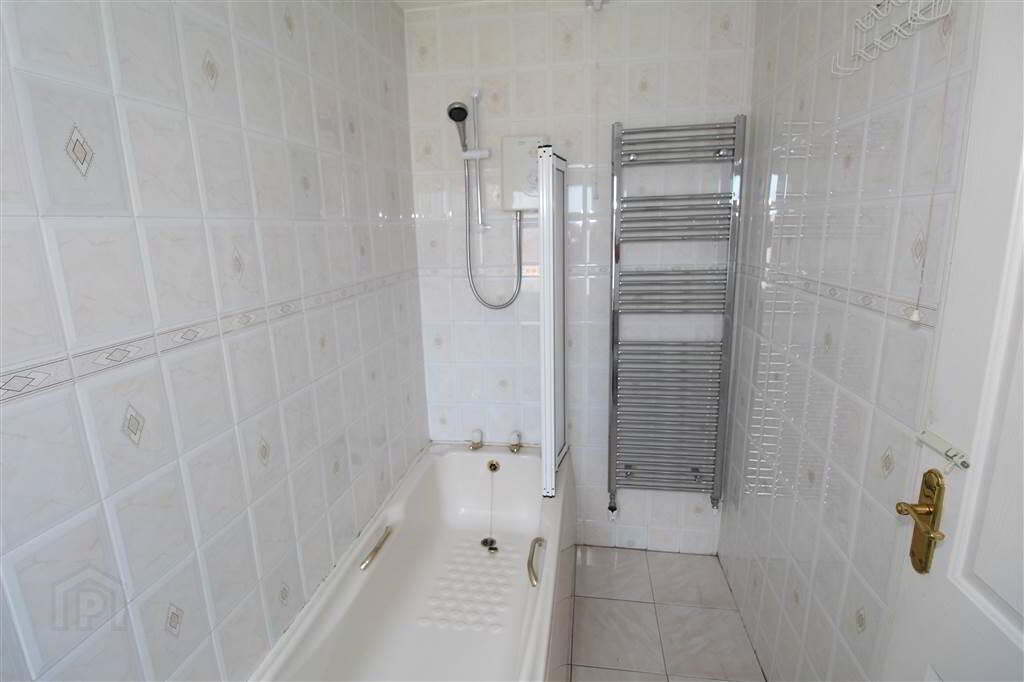 18b Lissan Close 10 of 10