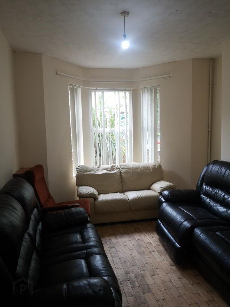 26 Rugby Avenue 3 of 9