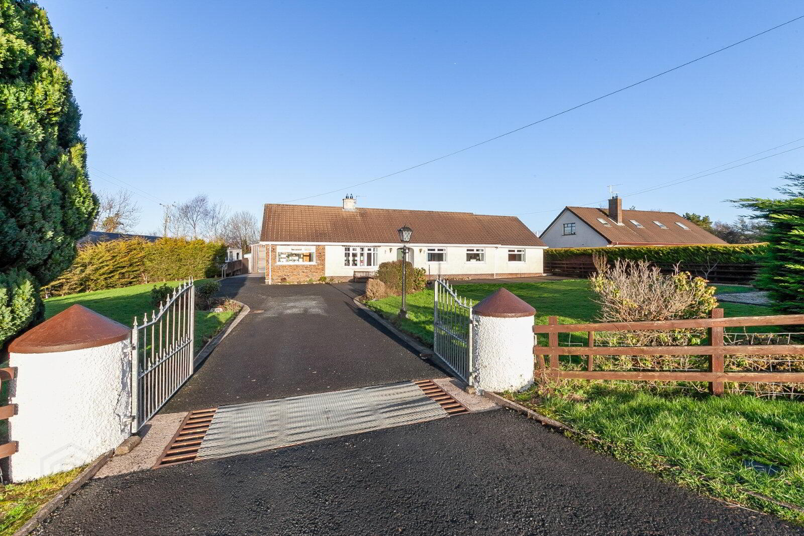 25A Oldwood Road 1 of 34