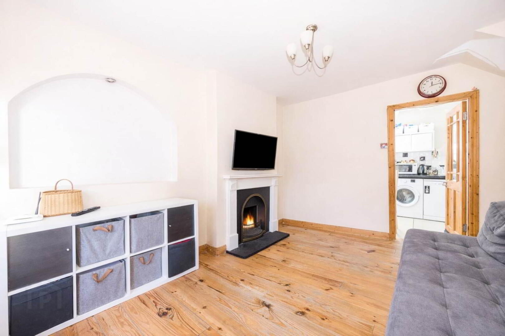 139 Clonard Road 2 of 16