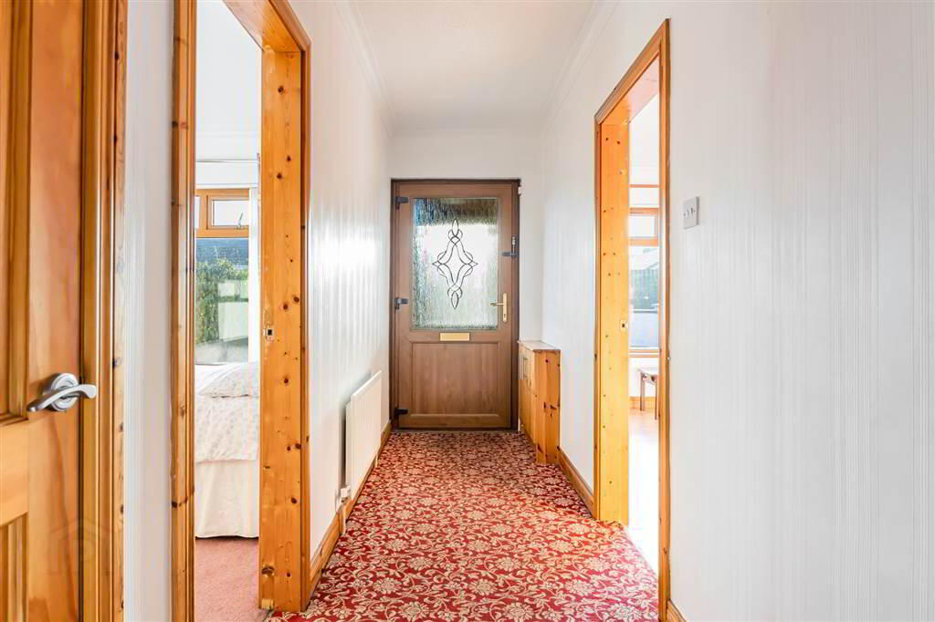 16 Seymour Park 3 of 32