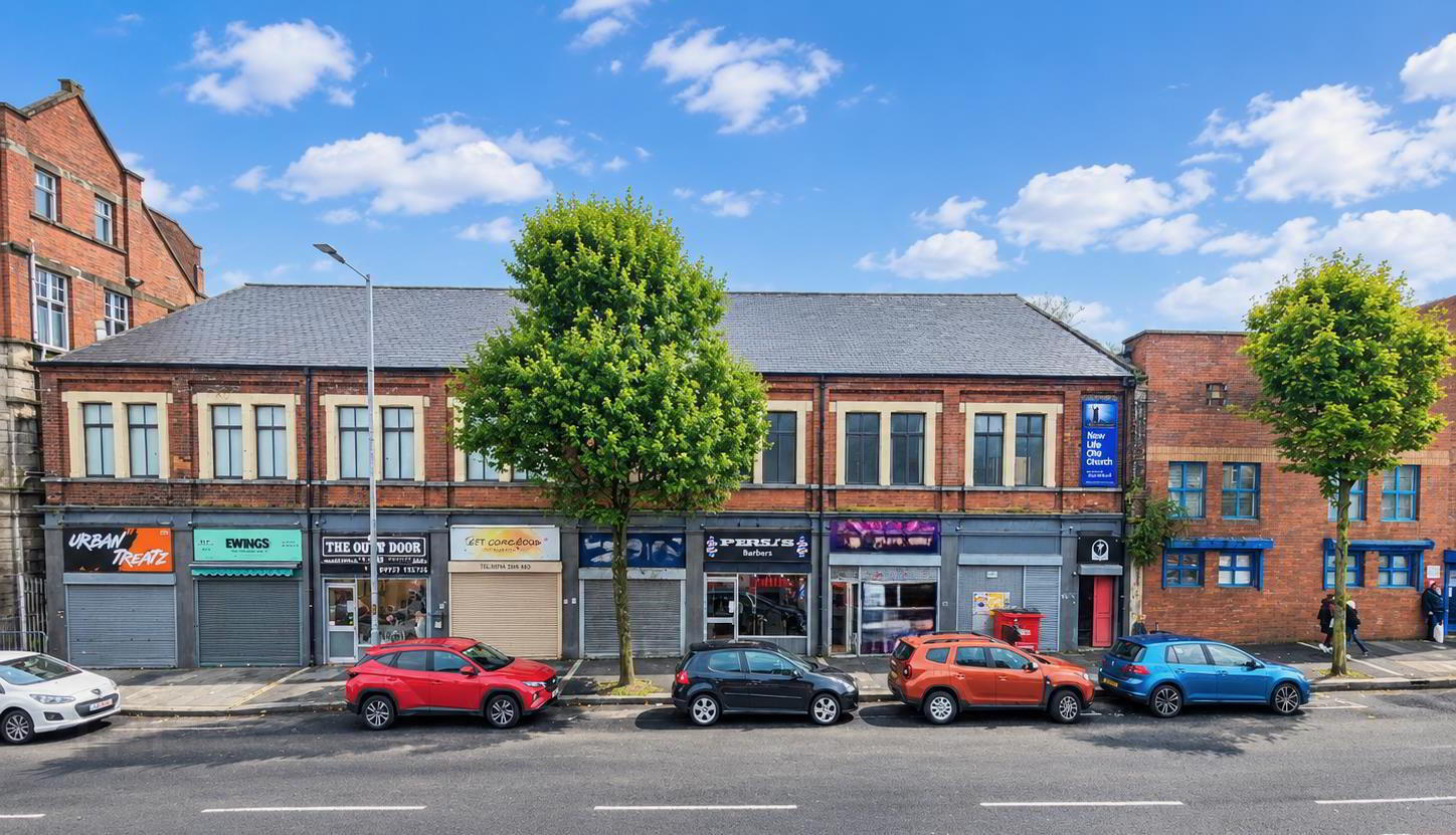 133 Shankill Road 2 of 12