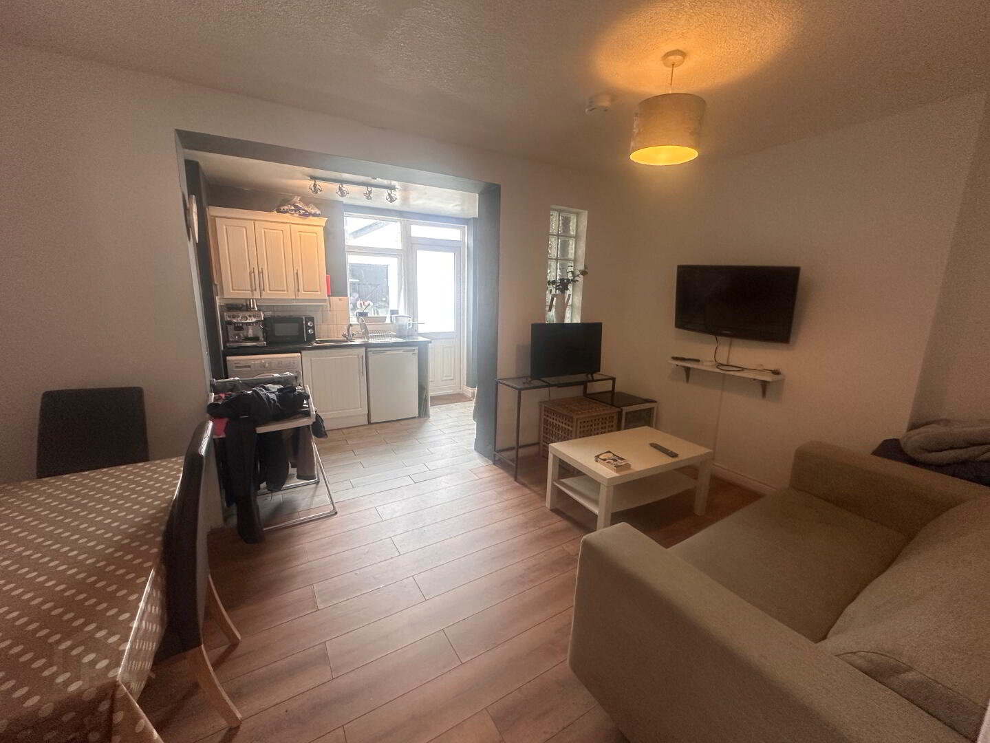 (HMO Registered), 1 Kilburn Street 2 of 11