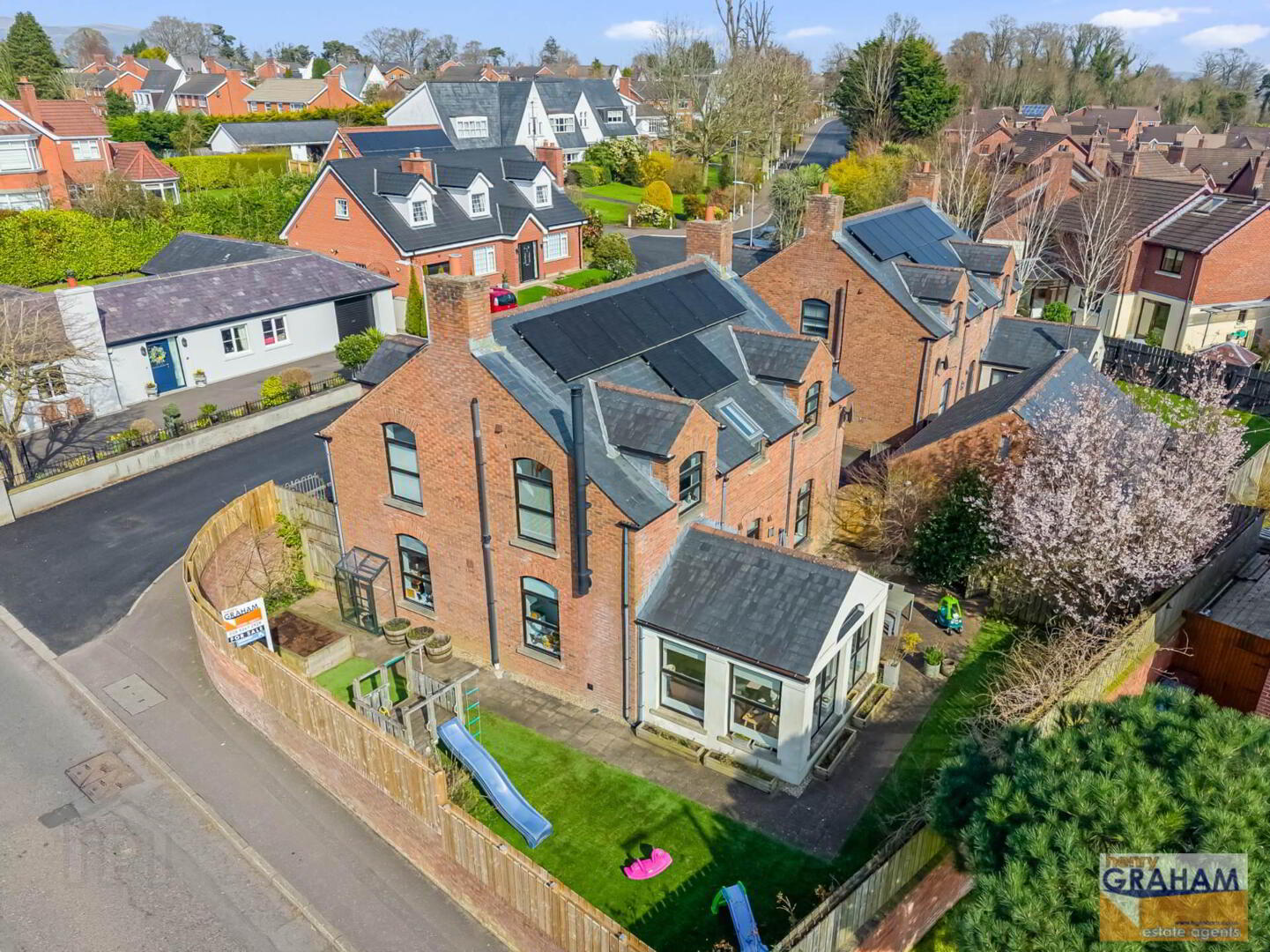 6a Belsize Road 2 of 45