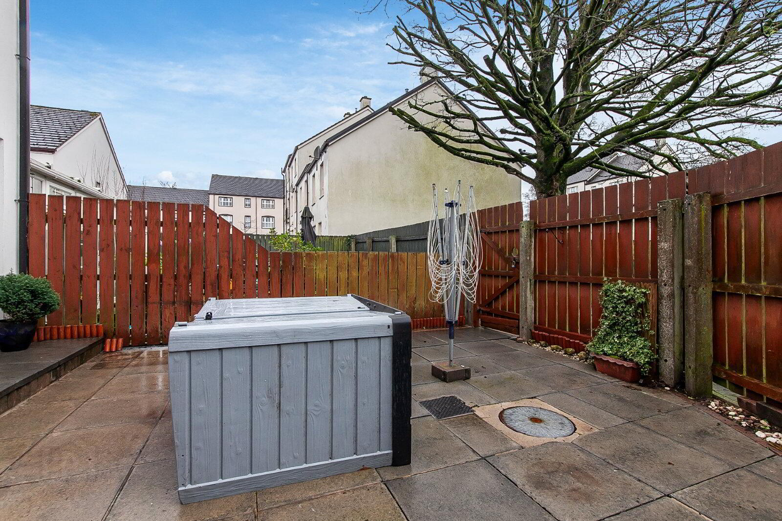 2 Rawdon Court Mews 14 of 15
