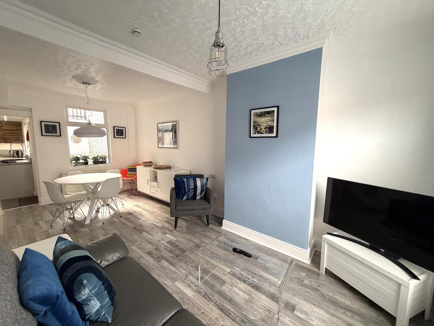 17 Ravenscroft Street 3 of 8