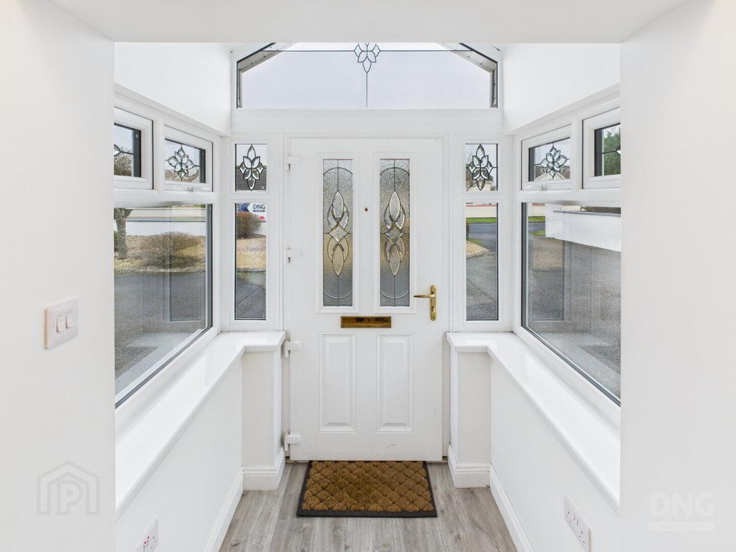 8 Arden Heights 3 of 31