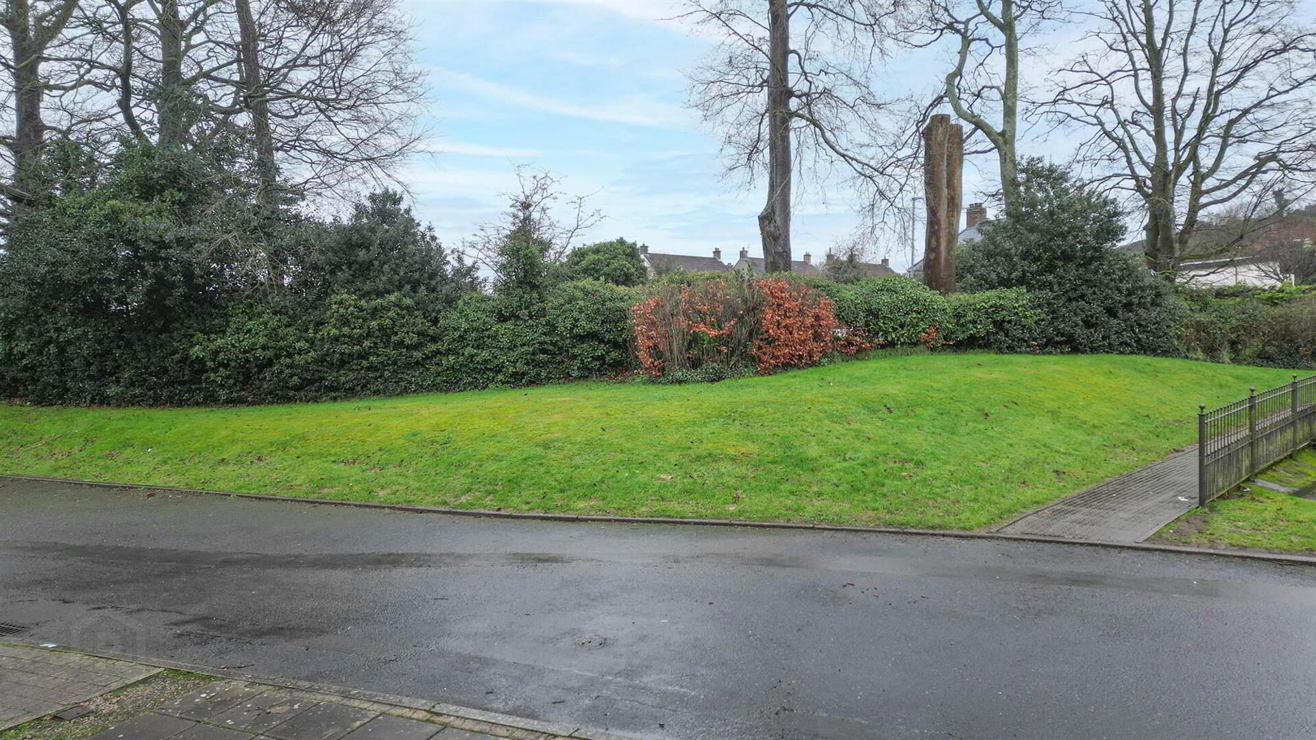 32 Woodrow Gardens 19 of 19