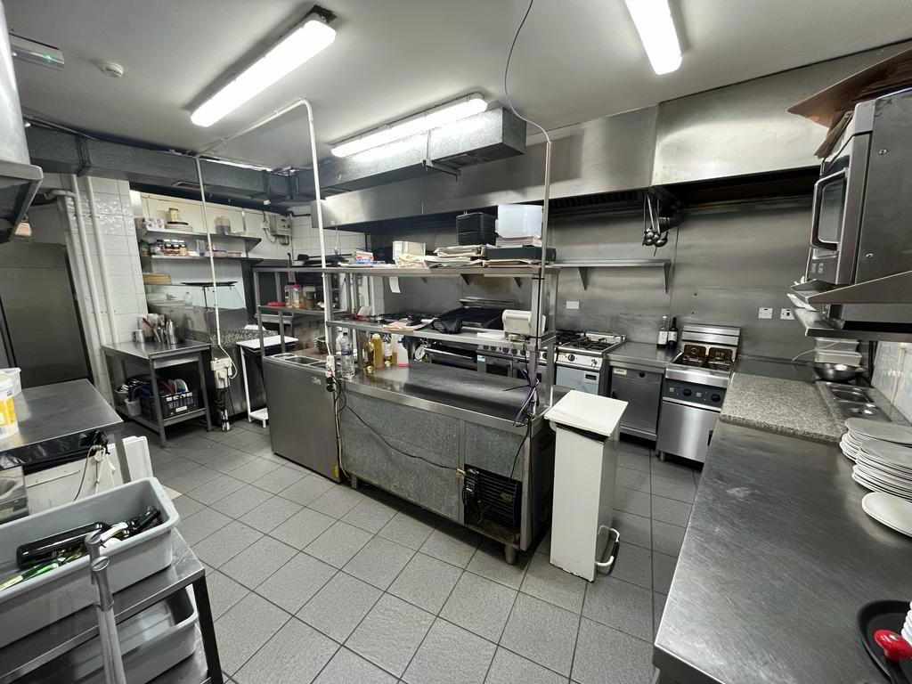 La Bella Donna, Bridge Street 19 of 19