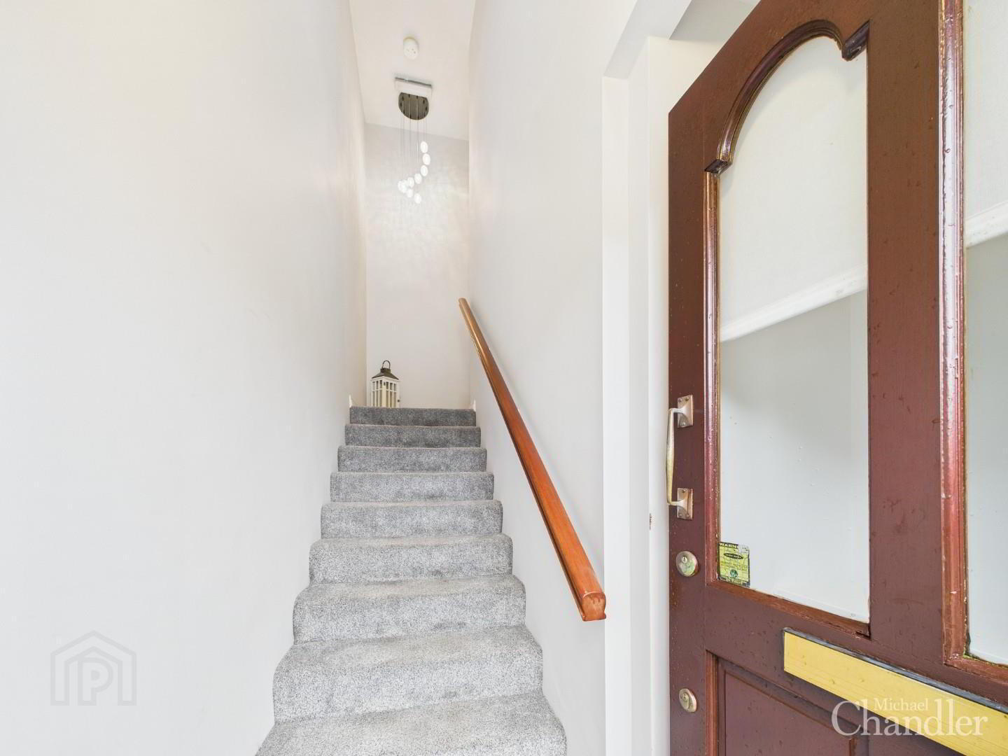 26 Queensfort Court 2 of 15