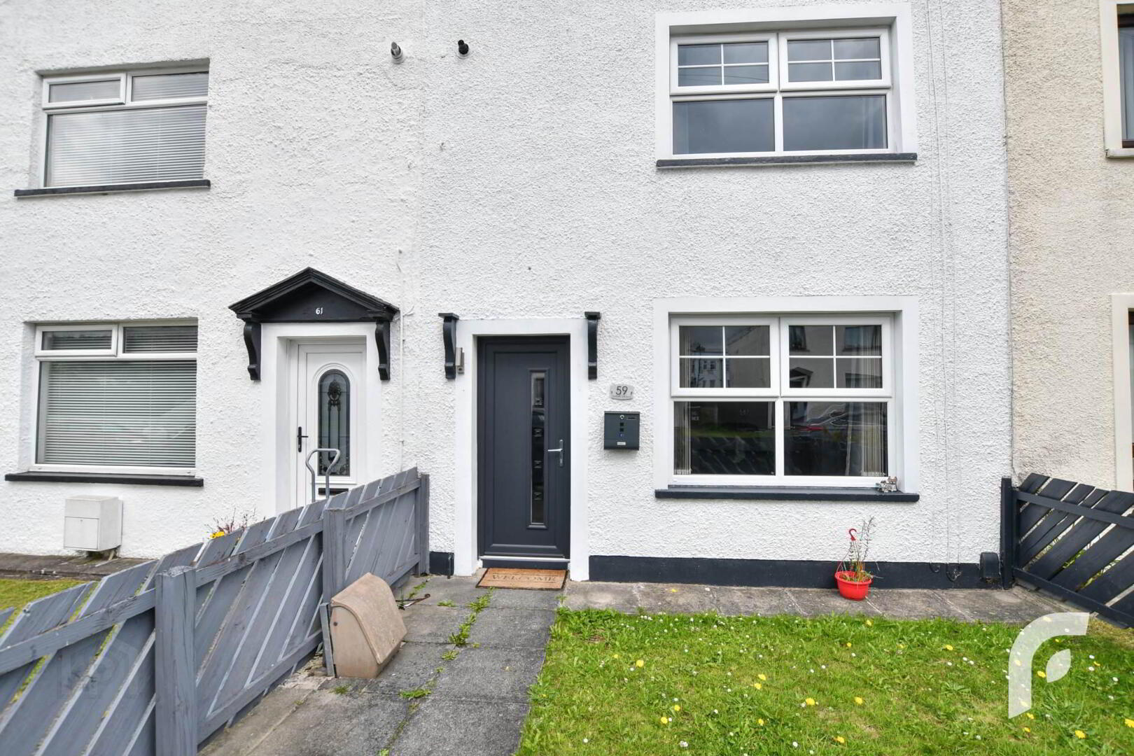 59 Abbots Gardens 3 of 28
