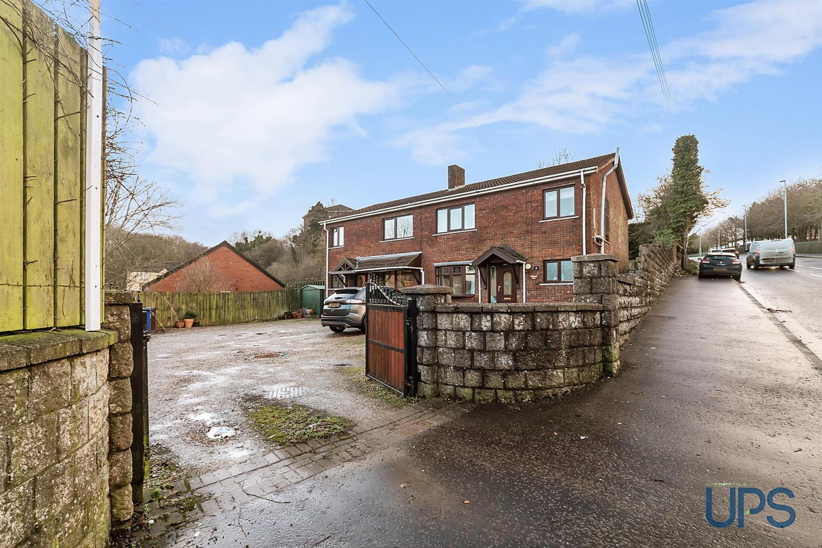 14A Suffolk Road 2 of 35