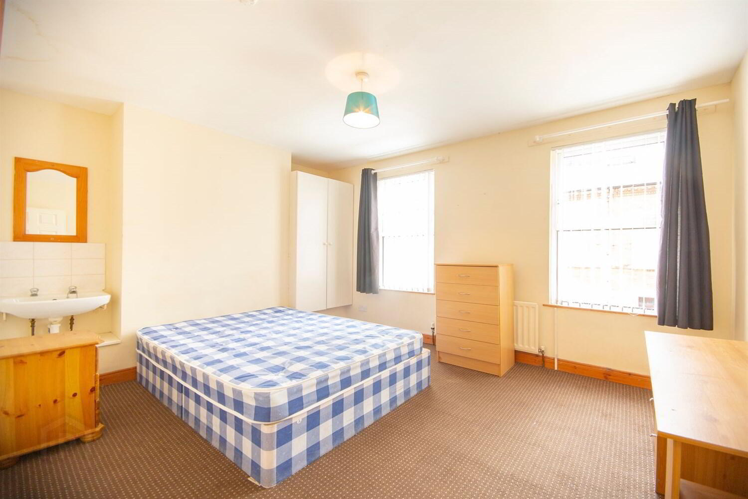 10 Curzon Street 13 of 13