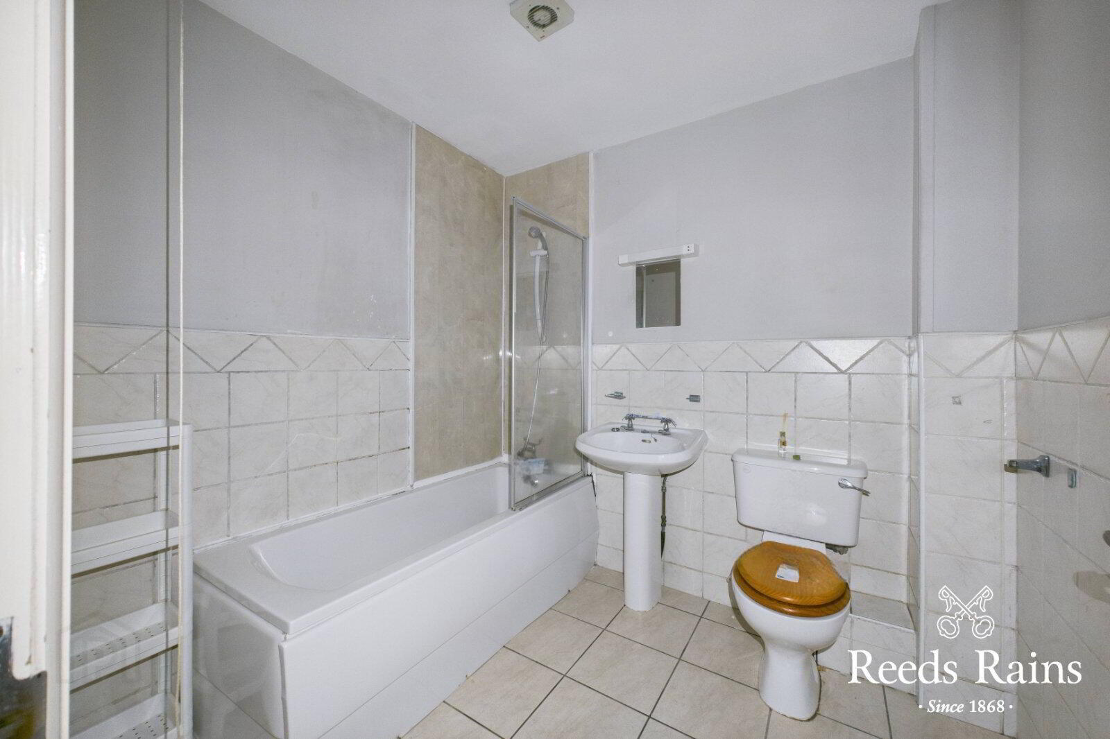 Flat 27 Cromwell Court, 110 Cromwell Road 11 of 11