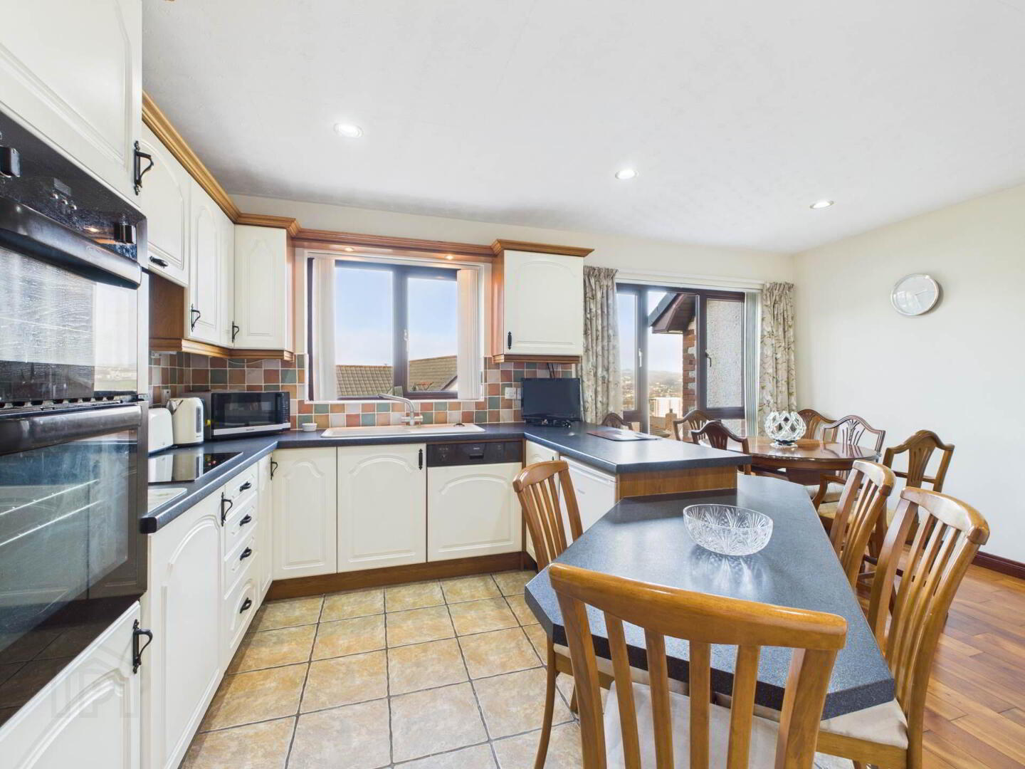 4 Inver Heights 3 of 26