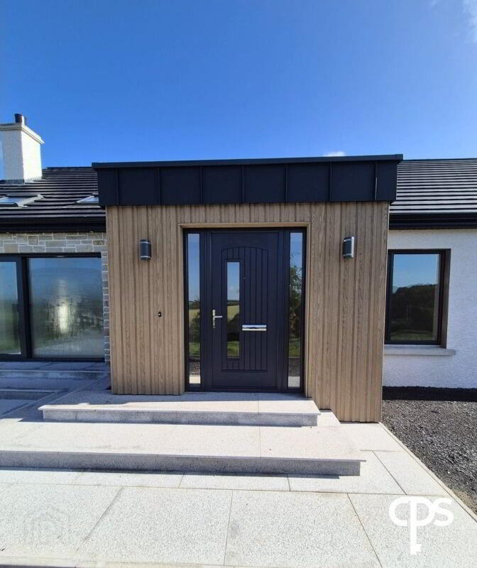 28 Laurelbank Road 3 of 21