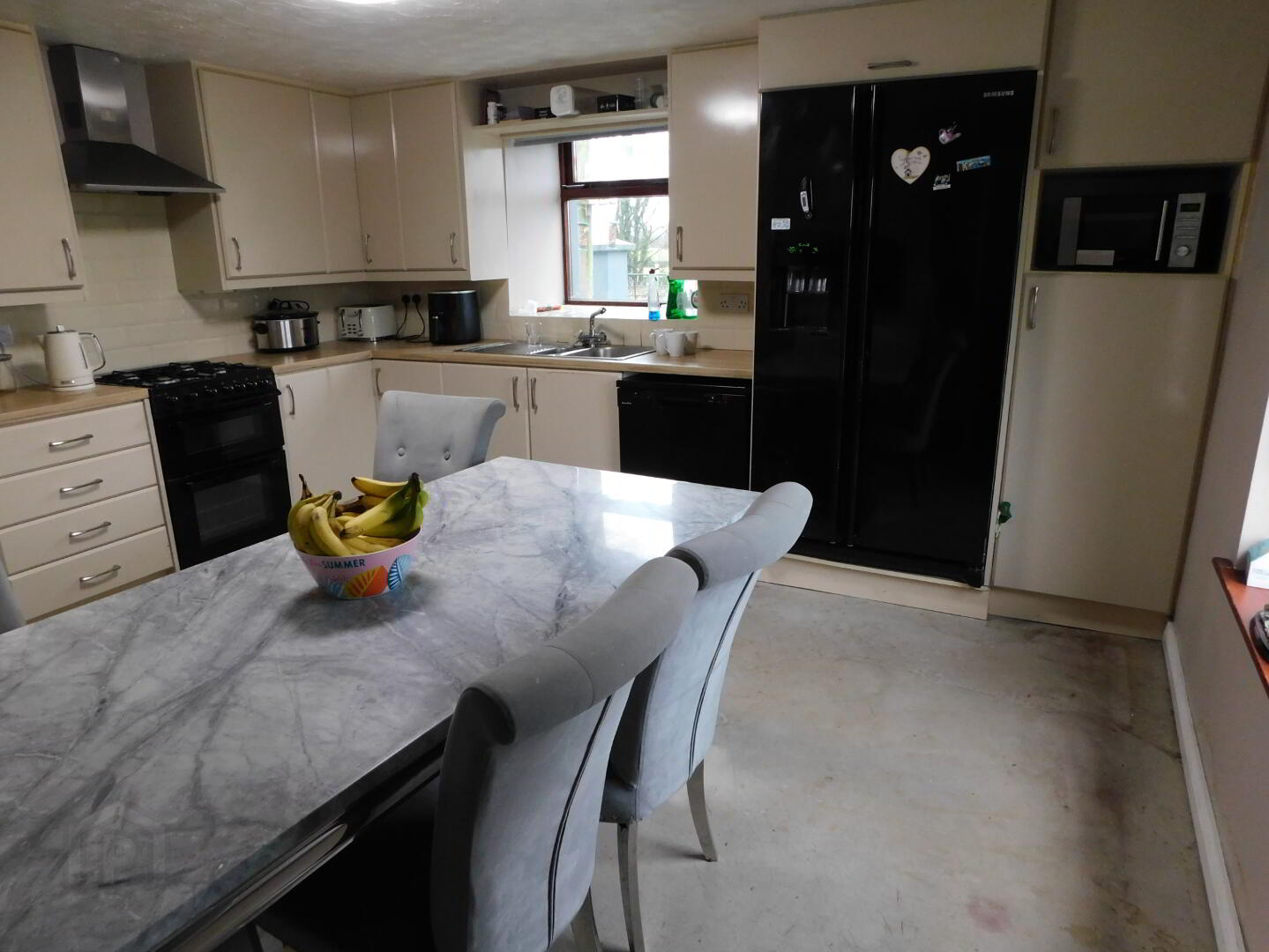 25 Woodbank Road 2 of 17