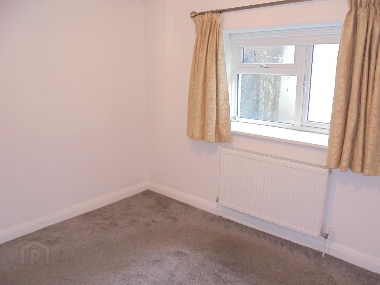 3A, Cloughmore Terrace 15 of 16