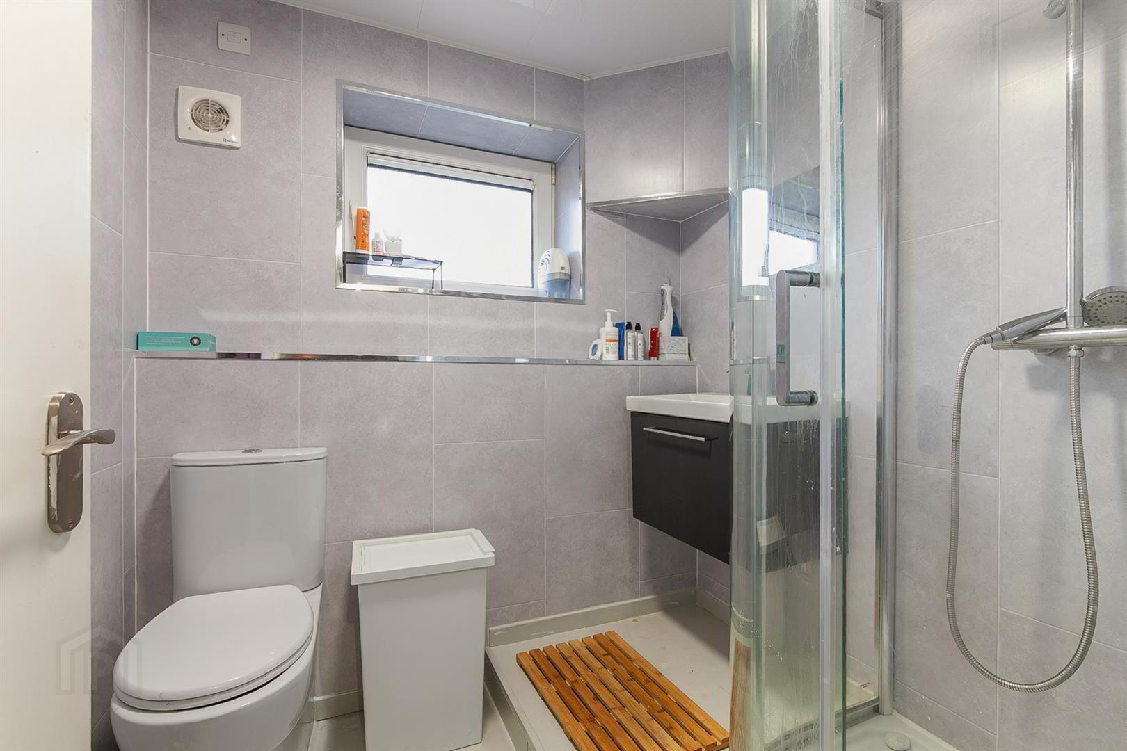 3A Glanroy House 10 of 10