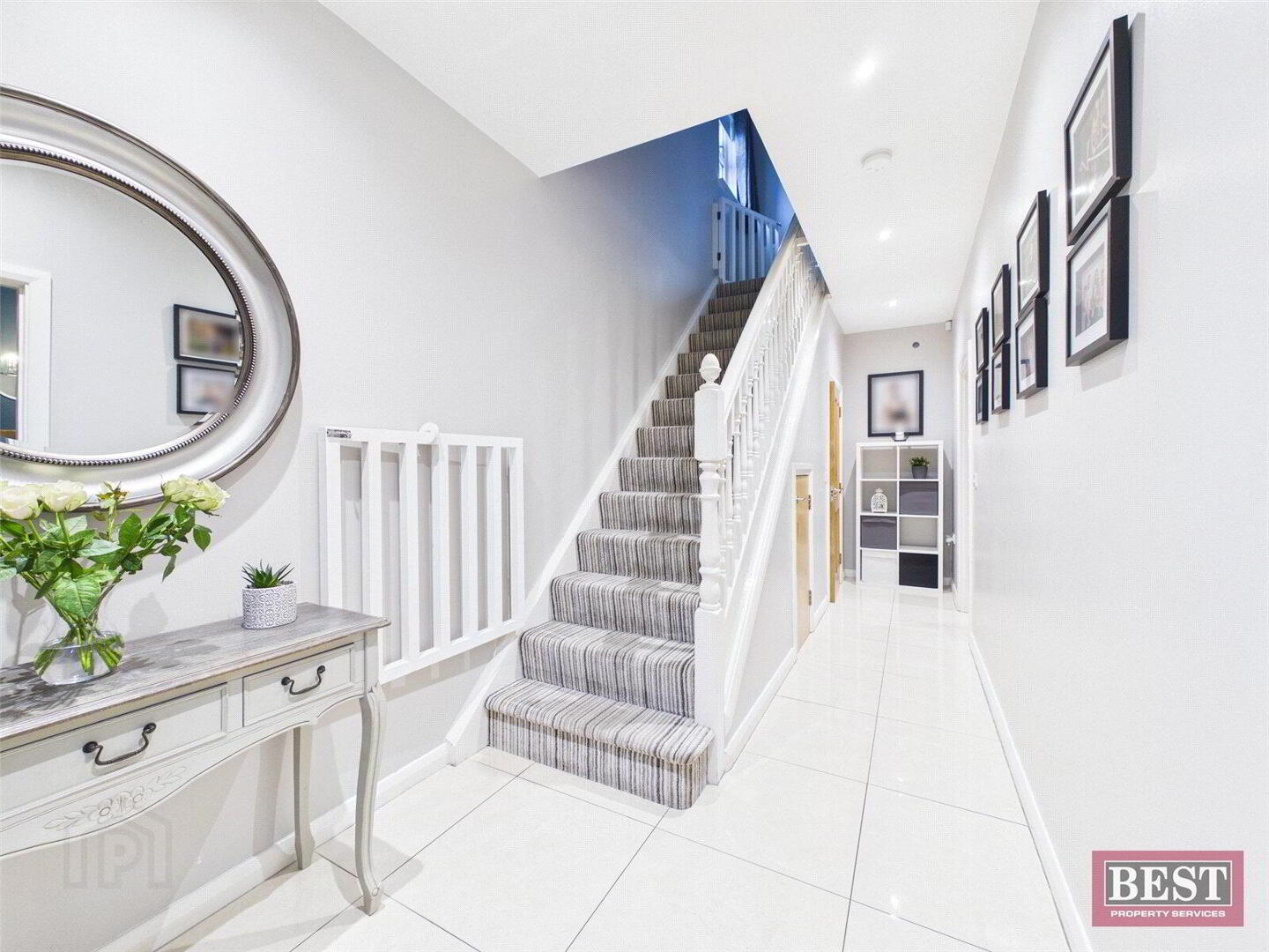 4 Carneyhough Court 3 of 18