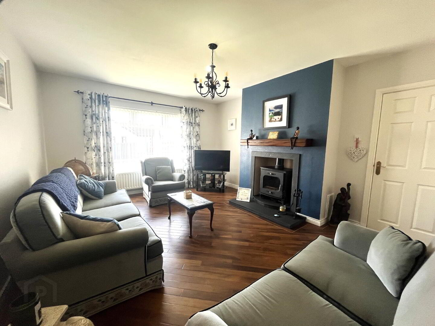 Holiday Let, 61 Primrose Gardens 2 of 10