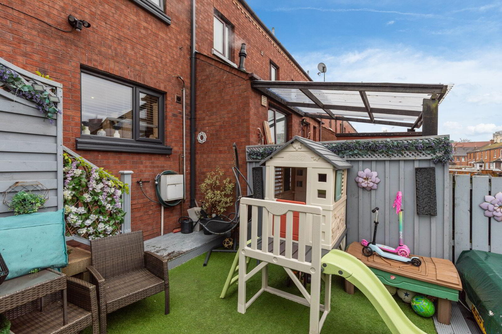 63 Cromac Street 15 of 16