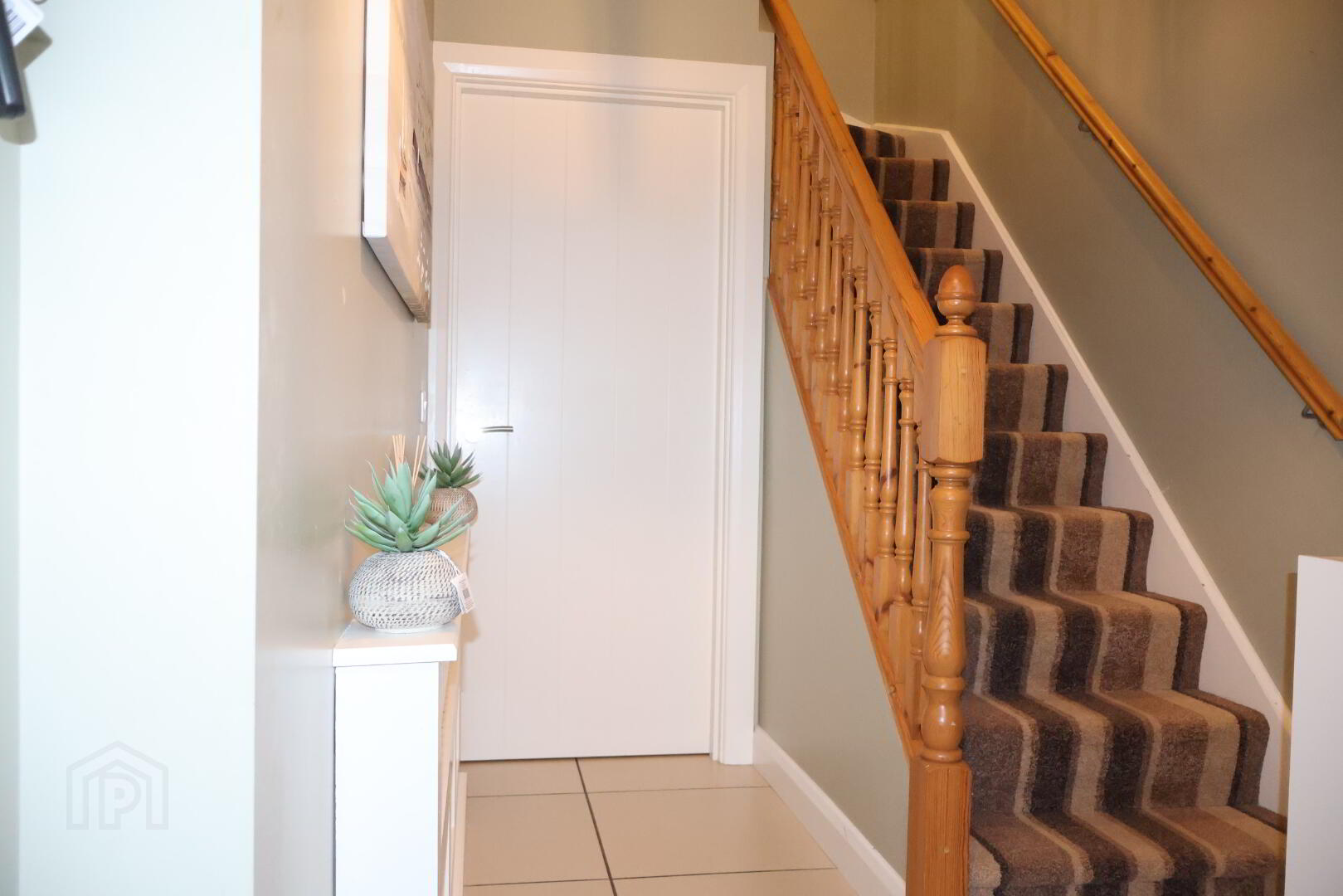 128 Riverview 2 of 11