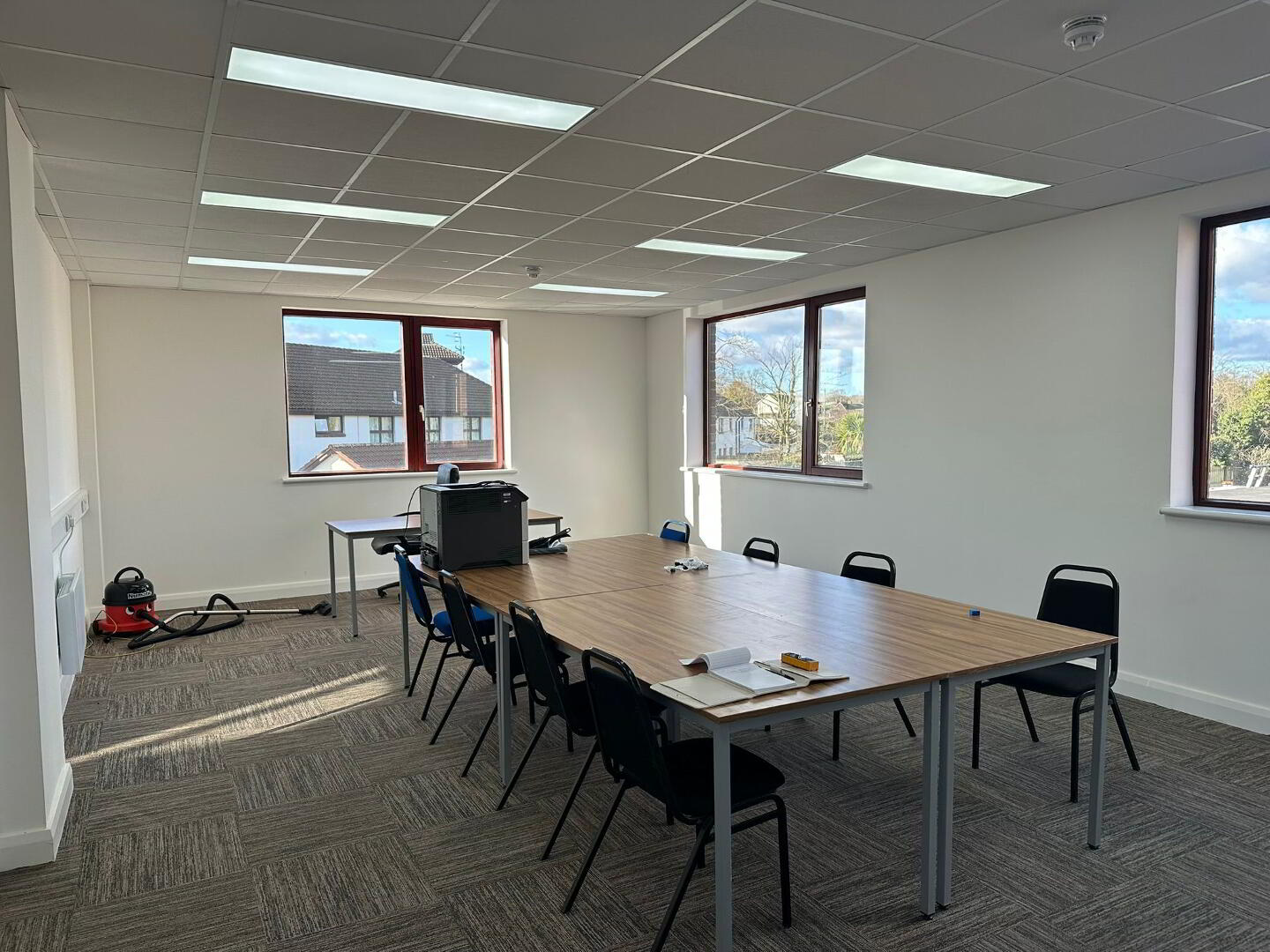 First Floor Office Space, 14 Bellshill Commercial Park 2 of 2
