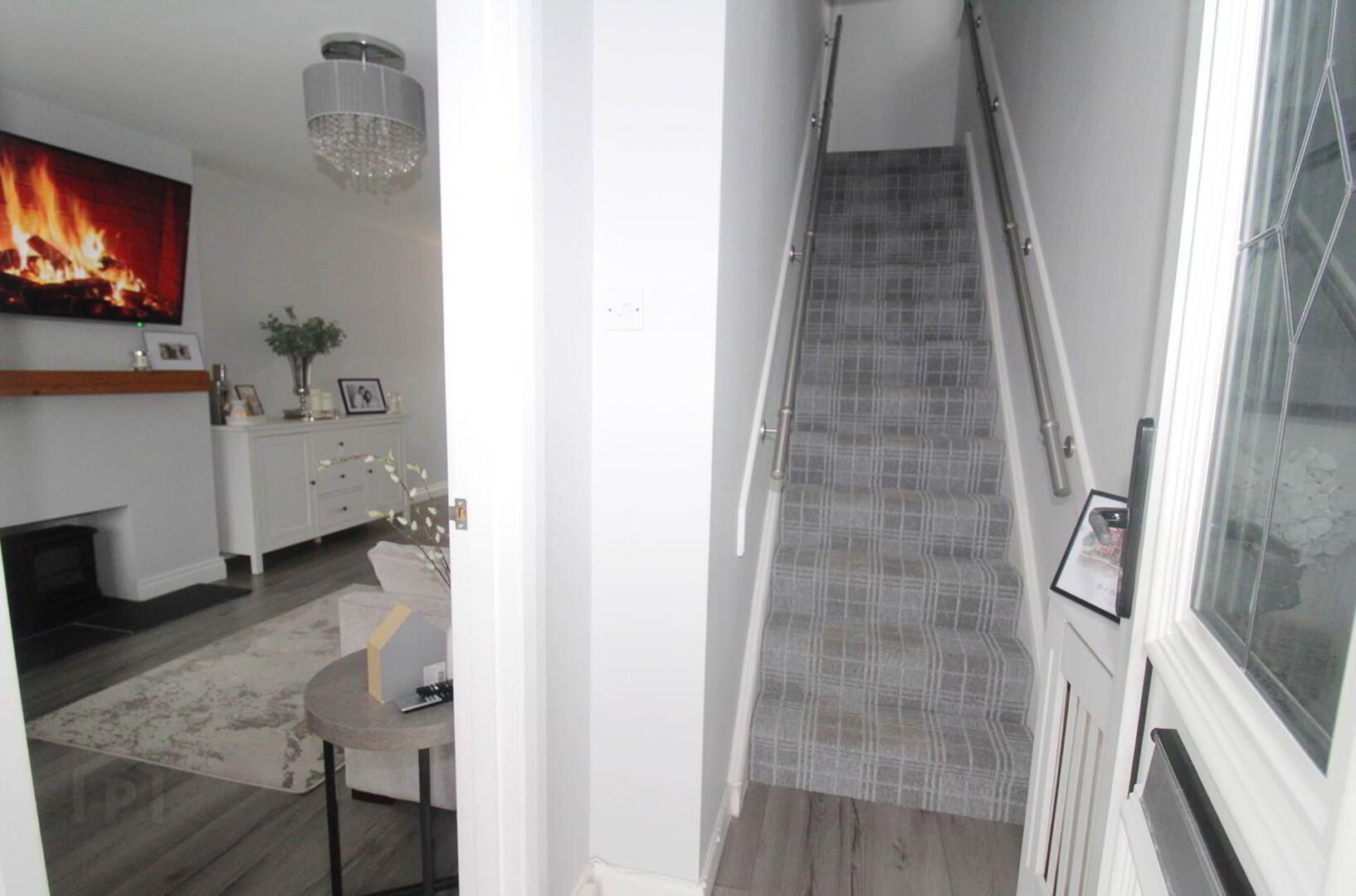 5 Audleys Park 2 of 16