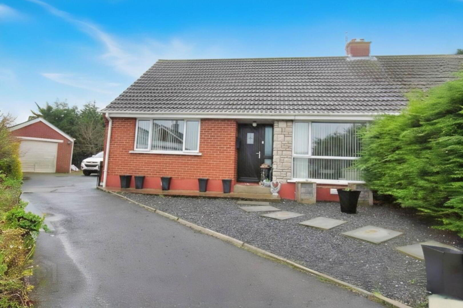 5 Ashbury Grove 1 of 19