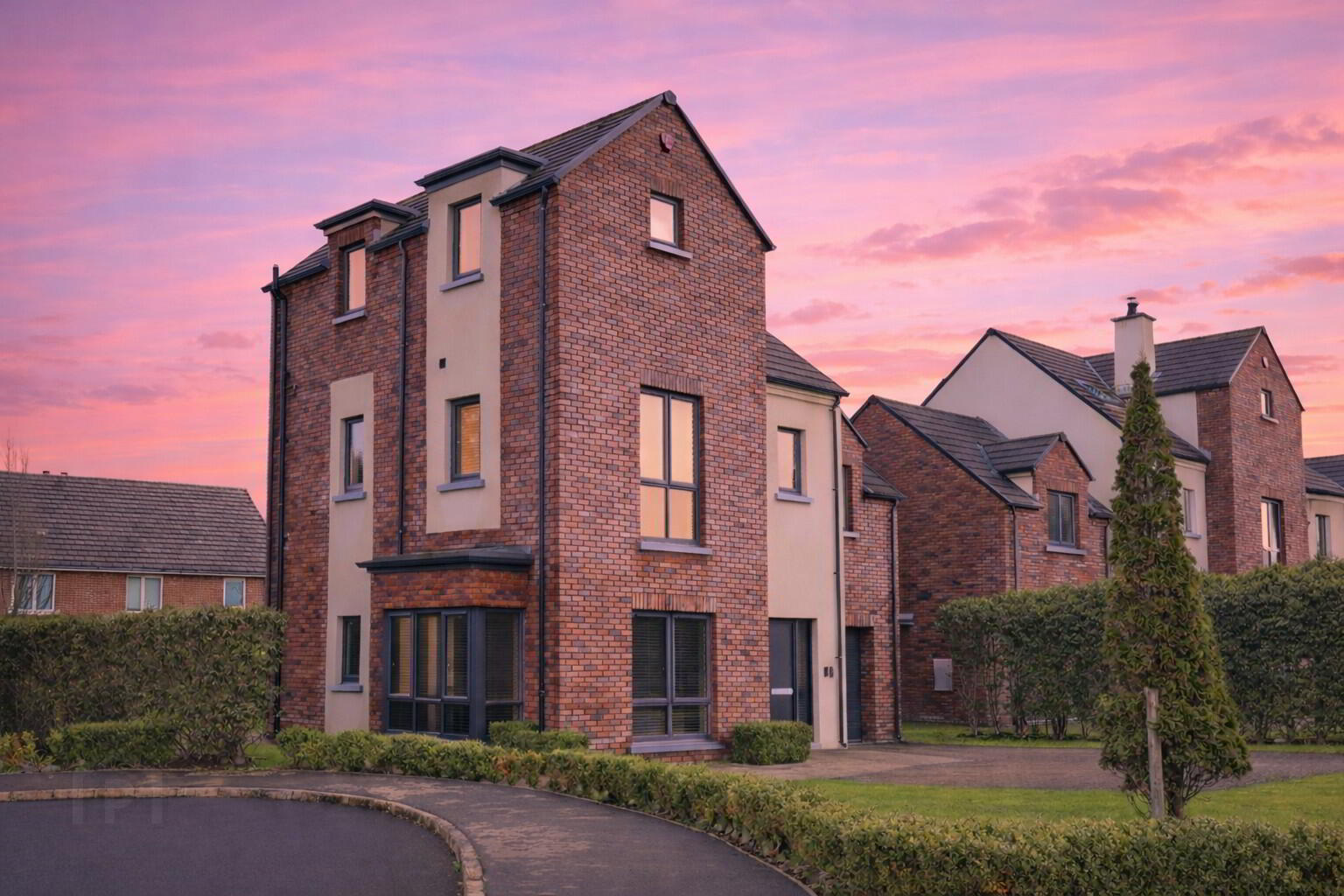 5 Linen Court 3 of 17