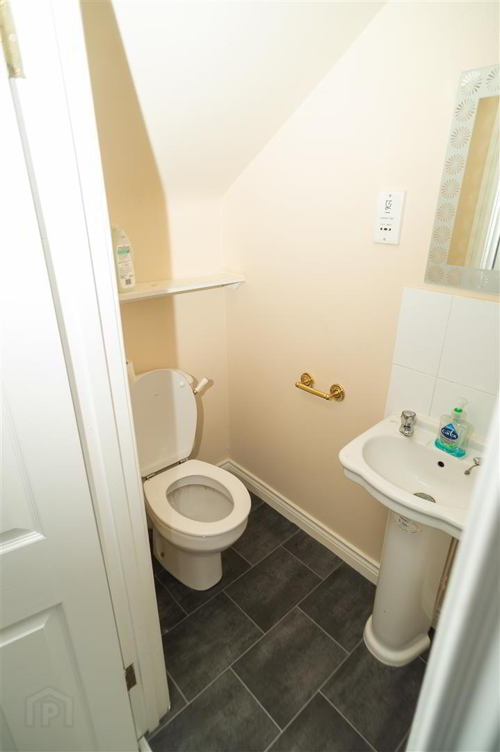 60 Catherine Street 34 of 34