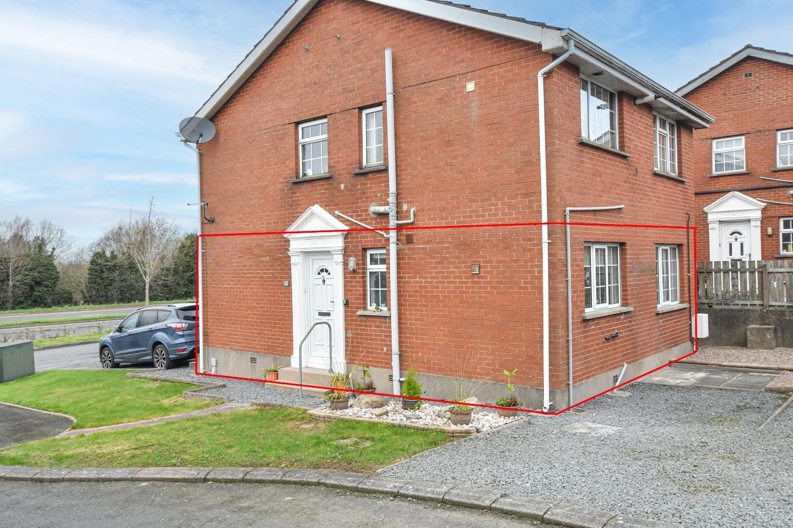 24 Strathearn Court 2 of 24