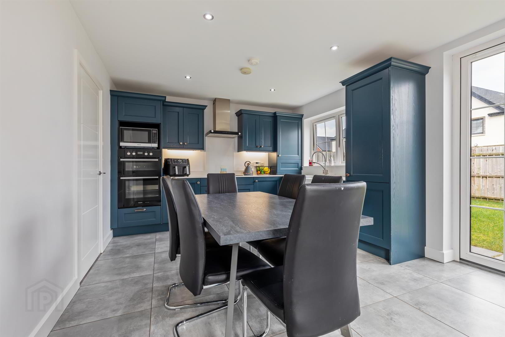 1 Rocklyn Mews 2 of 26
