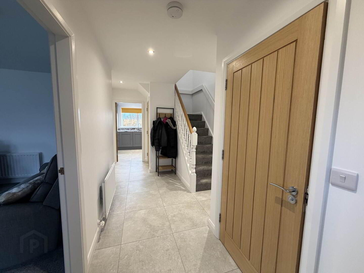 121 Blackthorn Rise 2 of 19
