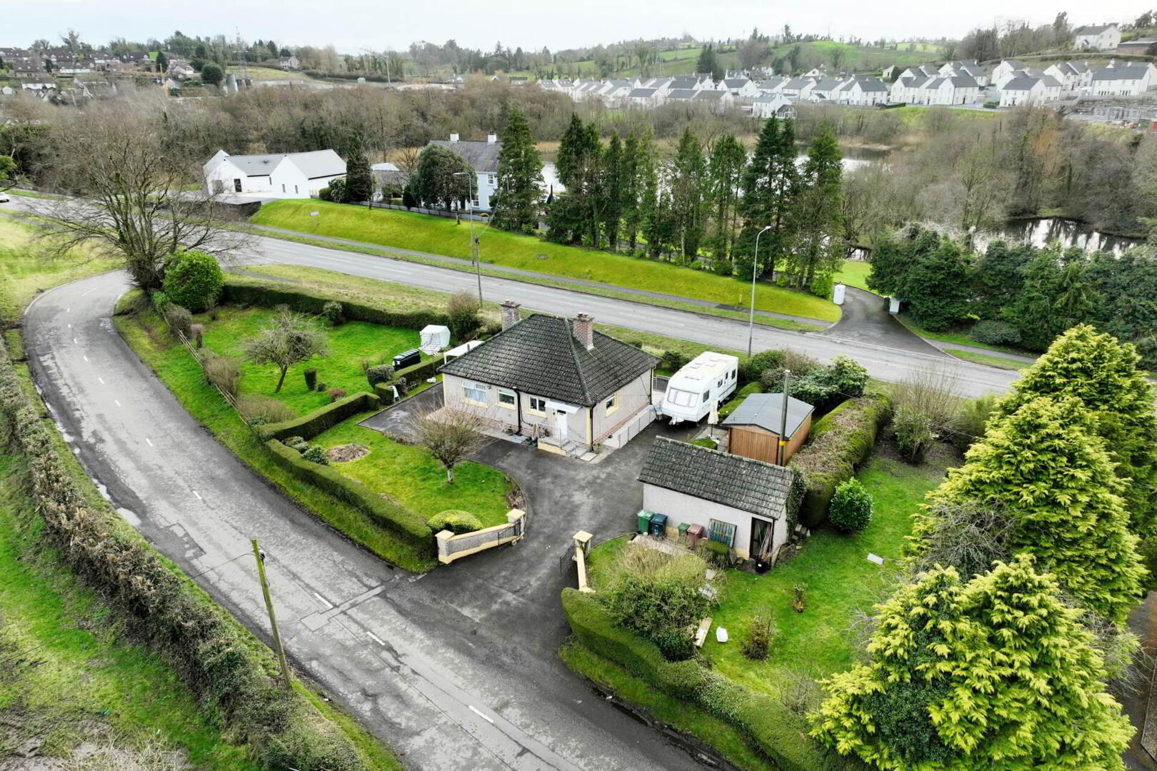 51 Loughshore Road 1 of 32