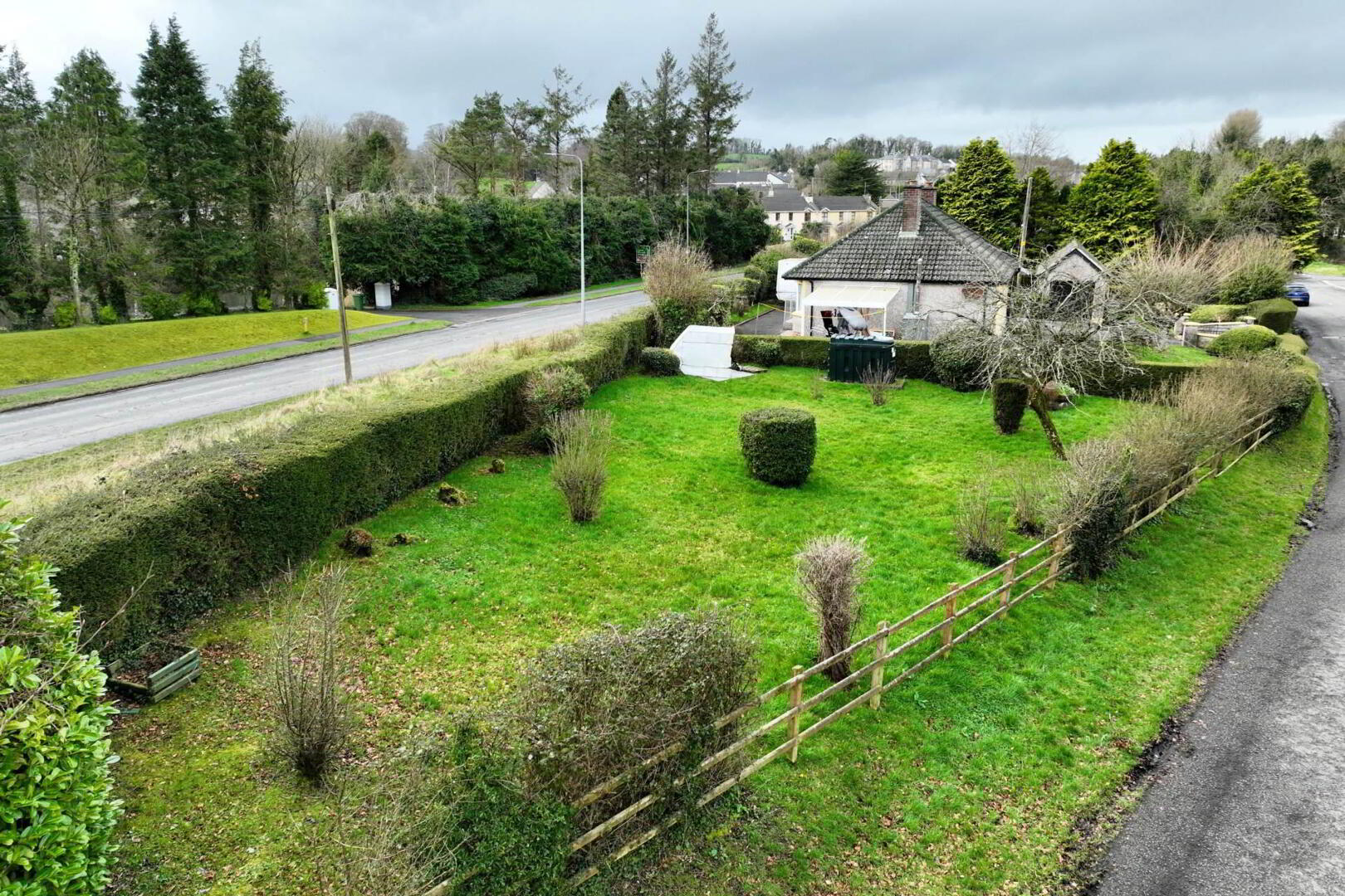 51 Loughshore Road 2 of 32
