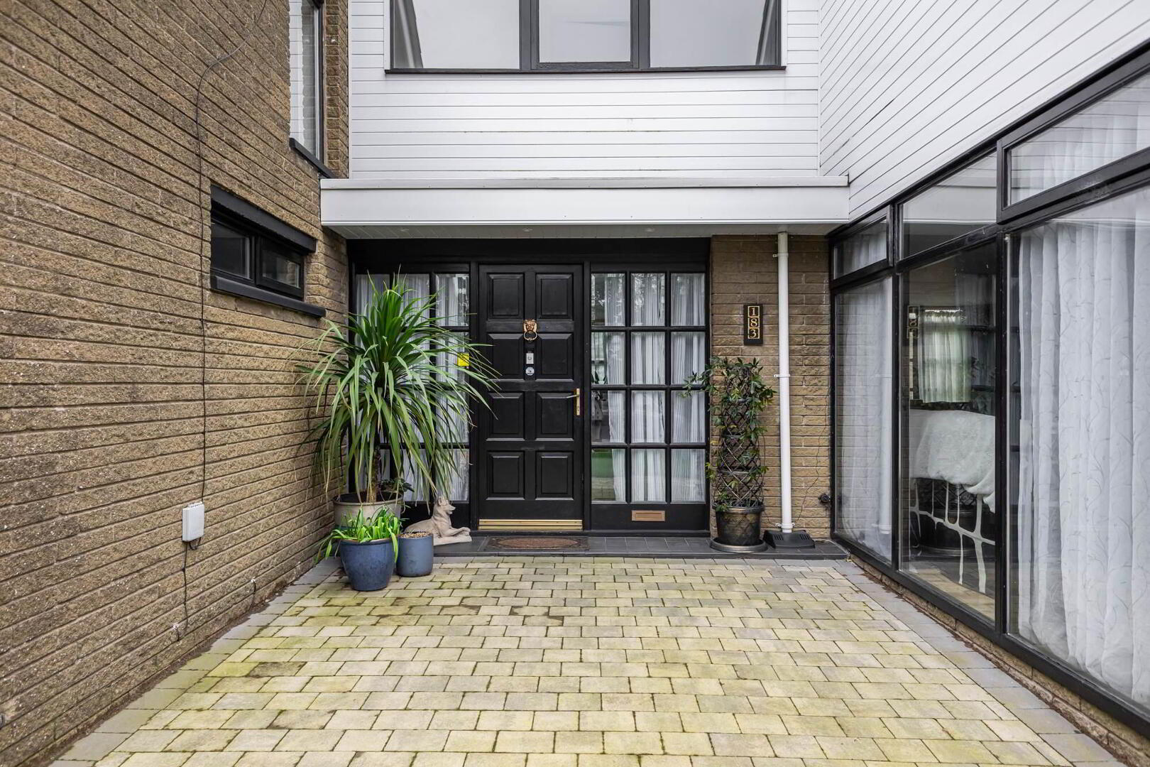 183 Belsize Road 2 of 27