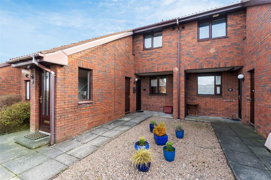 31 Drumkeen Court 1 of 13
