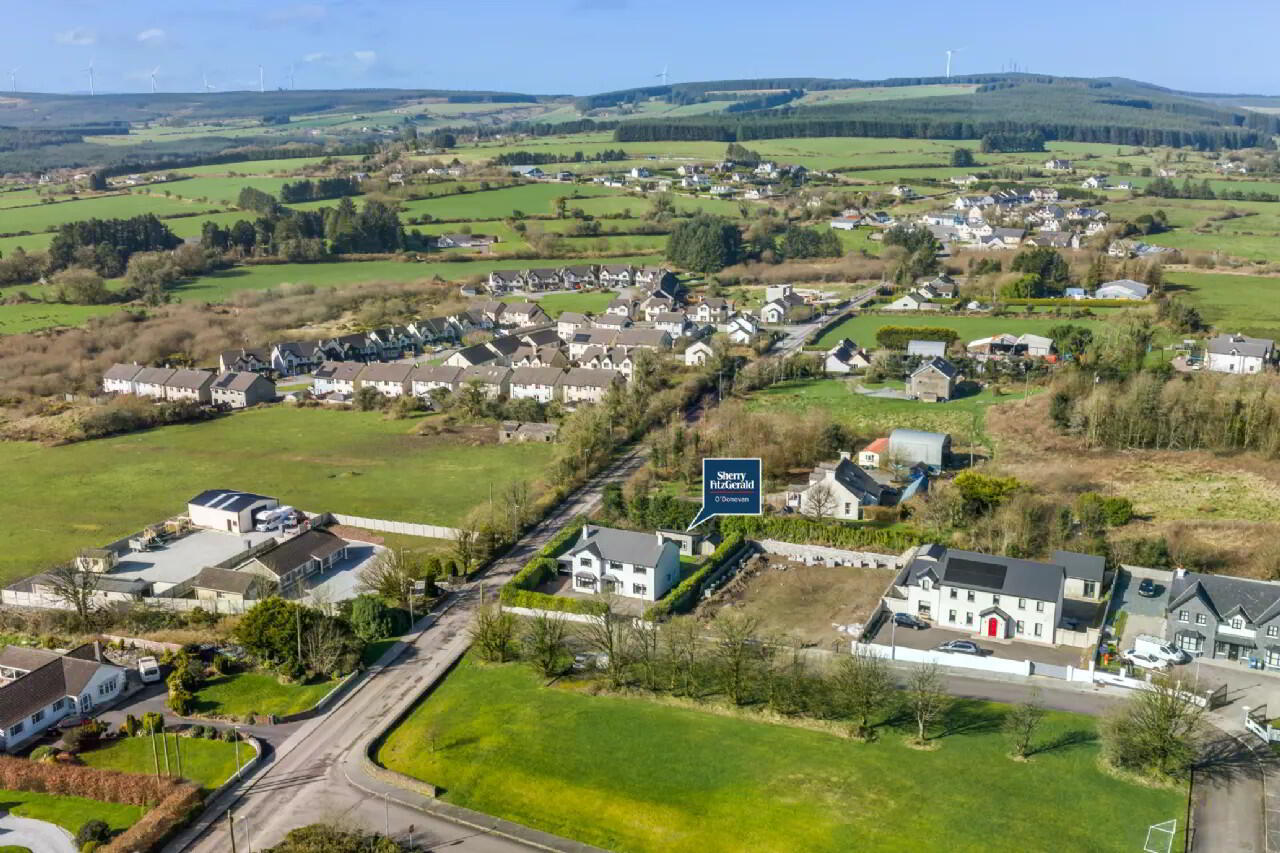 42 Cluain Ard 33 of 33