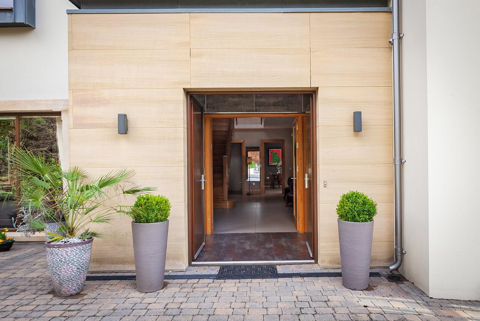 22 Deramore Park South 2 of 48