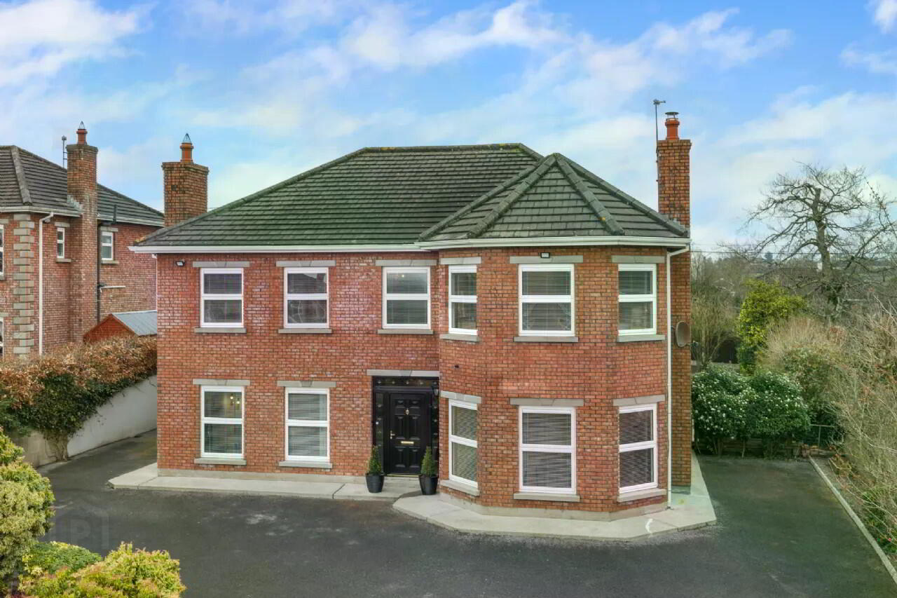 Liss Ard House, 3 Westbury Heights 2 of 38