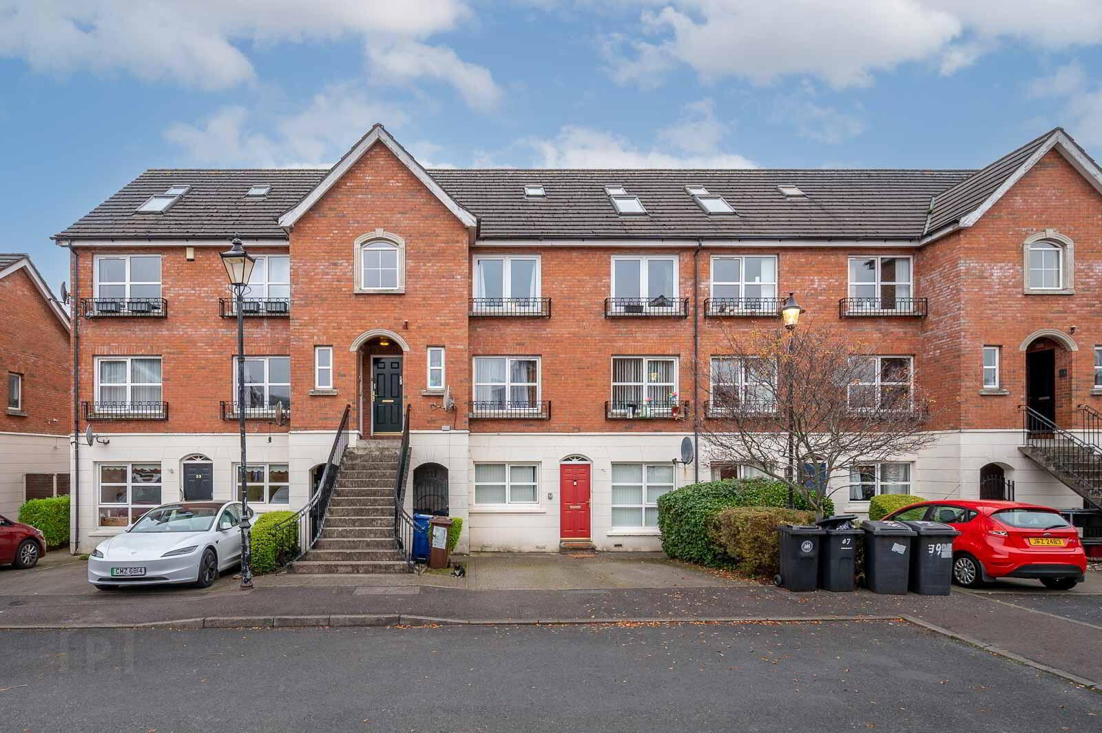 59 Langtry Court 1 of 25